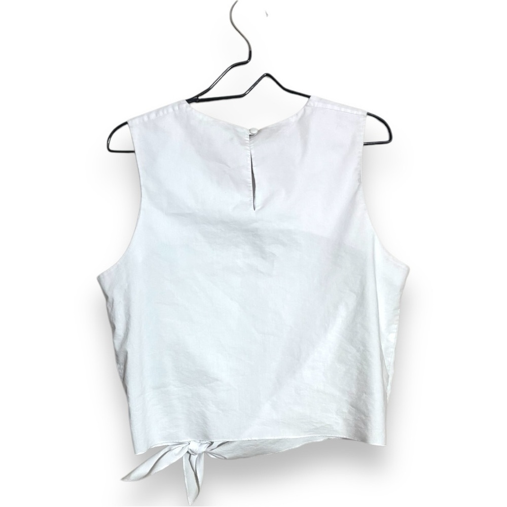 Cupio XL White Sleeveless Keyhole Back Tie Front Lightweight Blouse - Picture 12 of 16